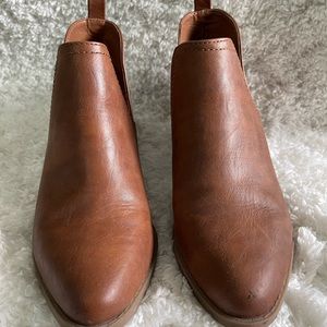 American Eagle Chelsea  Boots